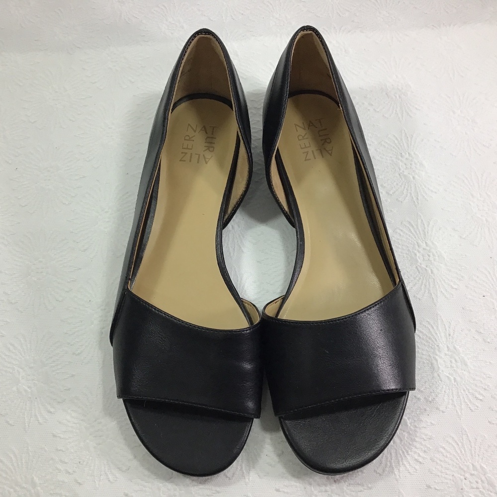 Naturalizer “Roma” Black Slip-On Flats - Picture 5 of 8